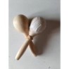 2 maracas