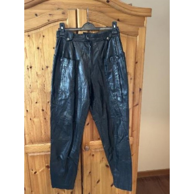 Pantalon femme cuir noir T40
