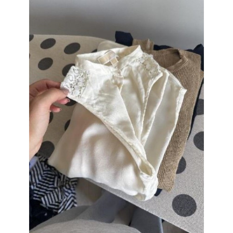 Chemise sans manches écru (prix d’origine: 185€)