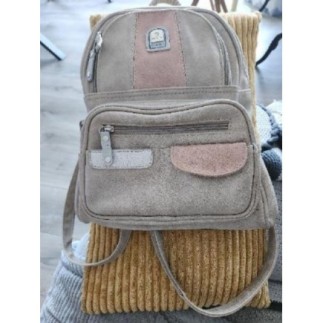 Sac à dos nombreux...