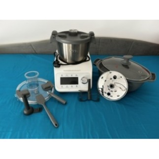 Robot-cuiseur compact...