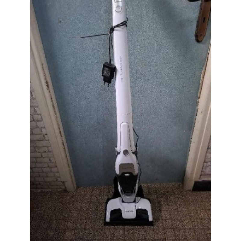 Aspirateur balai 2 en 1 sylver crest