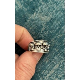 Bague anneau tête de mort 