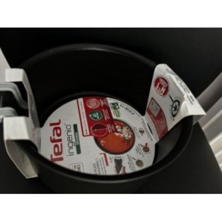 Casserole jamais utilisé TEFAL
