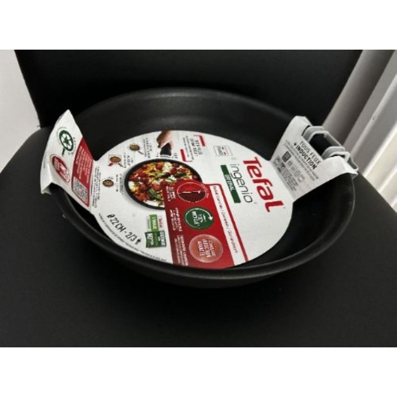 Poêle TEFAL jamais utilisé 
