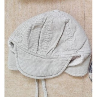 casquette velours beige...