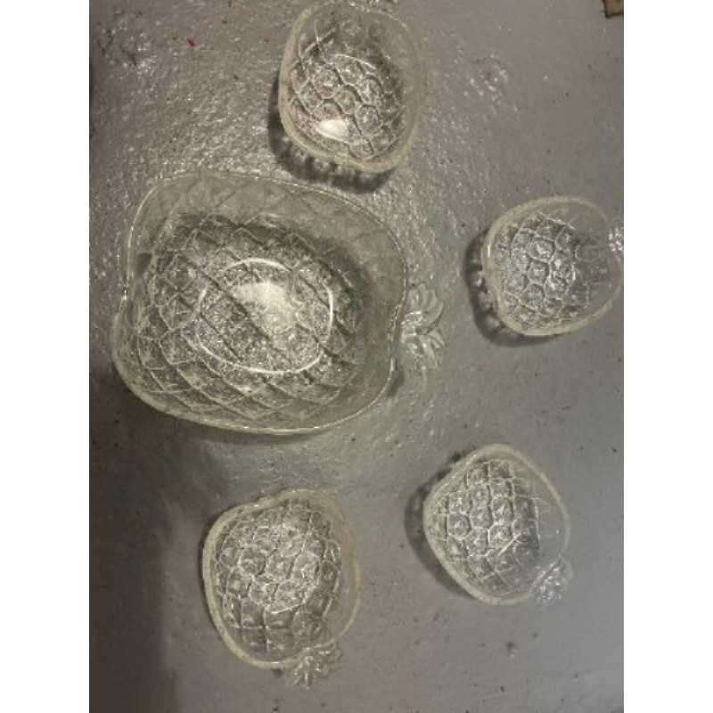 Des bols en verre 