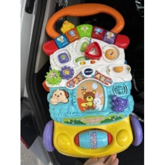 Jouet trotteur bébé Vtech...