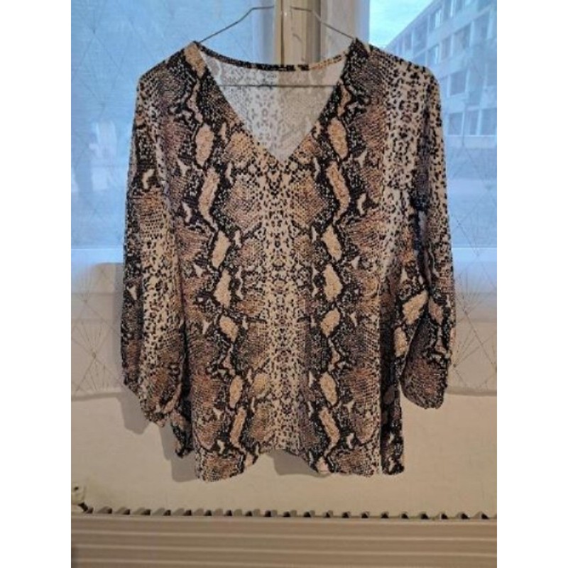 Haut femme manche longue taille 2xl motif léopard 