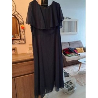 Robe longue taille 2XL...