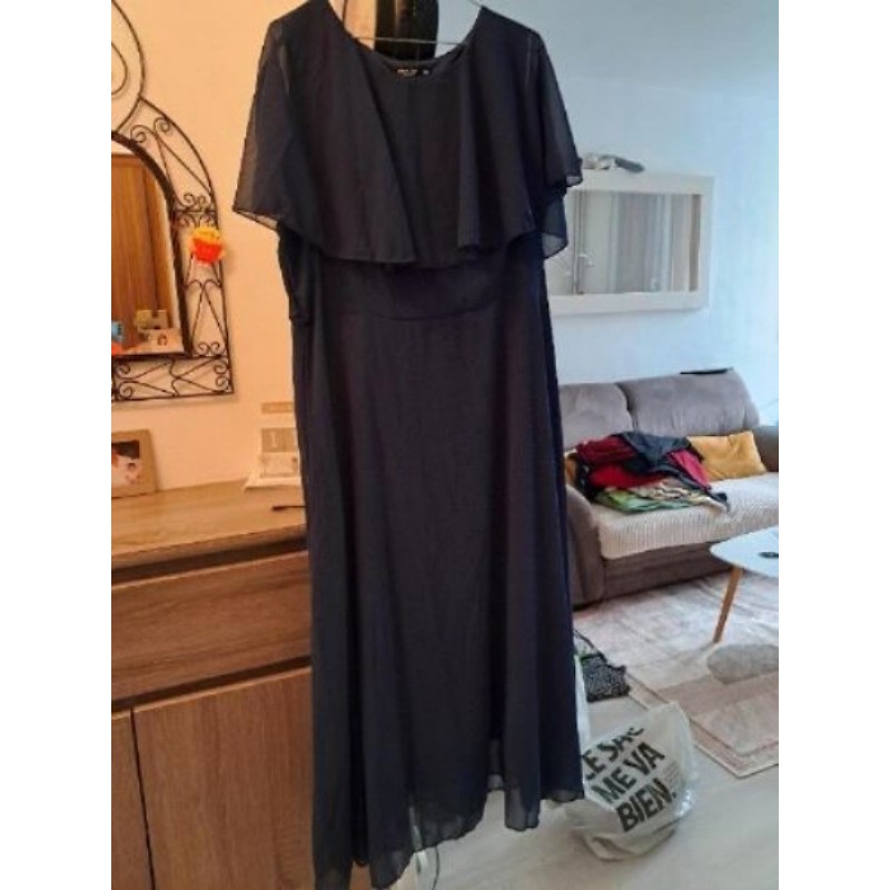 Robe longue taille 2XL coloris bleu marine marque Shein 