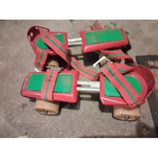 patins à roulettes rouge vert