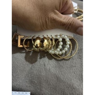 Boucles d’oreilles tendance 