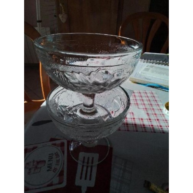 Lot 2 coupes à glace 