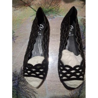 Chaussures noir avec strass...