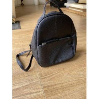 Mini sac à dos noir, neuf 
