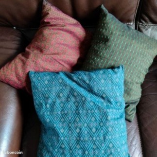 lot 3 coussins colorés