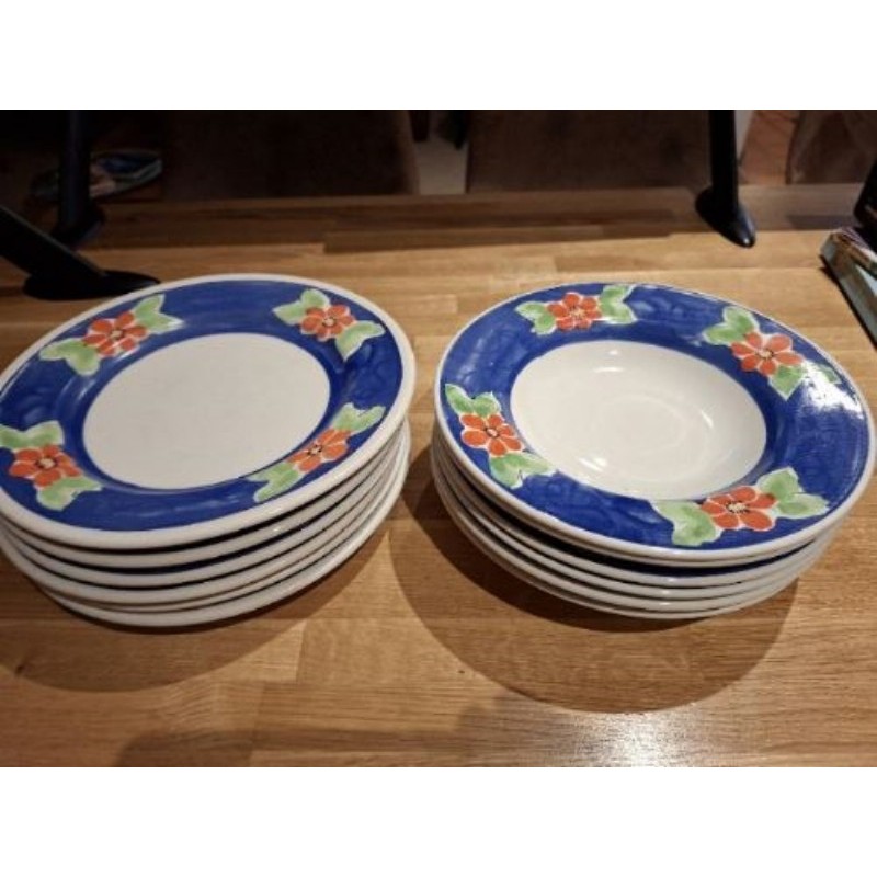 Lot vaisselle Oxford bleu à fleurs : 6 assiettes plates + 6 assiettes creuses