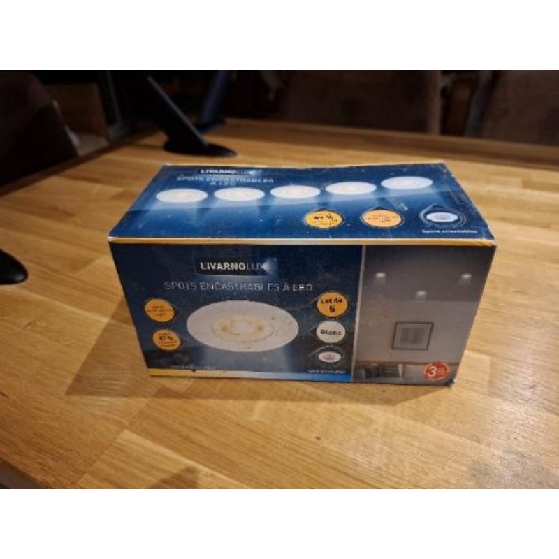 Lot 5 spots encastrables 