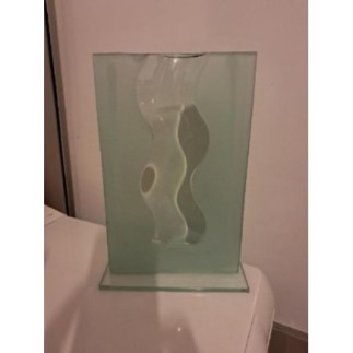 Vase rectangulaire â fleur...