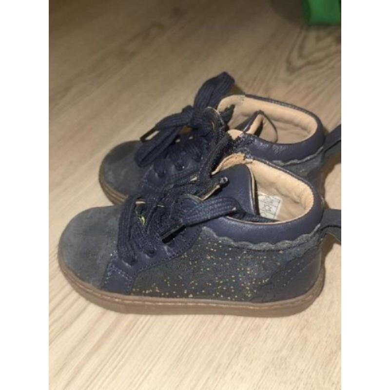 Chaussures verbaudet taille 25