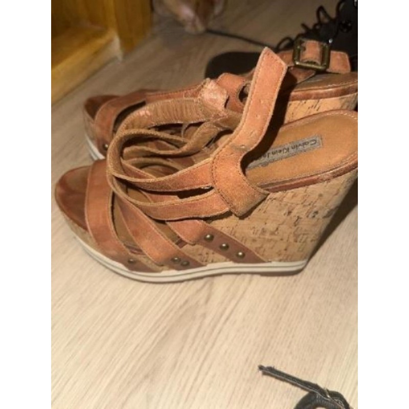 Chaussures Calvin Klein 37 