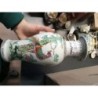 Vase chinois vintage en porcelaine polychrome fabriqué à Jingdezhen 