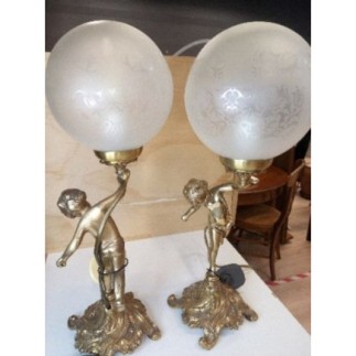 Rare paire de lampes...