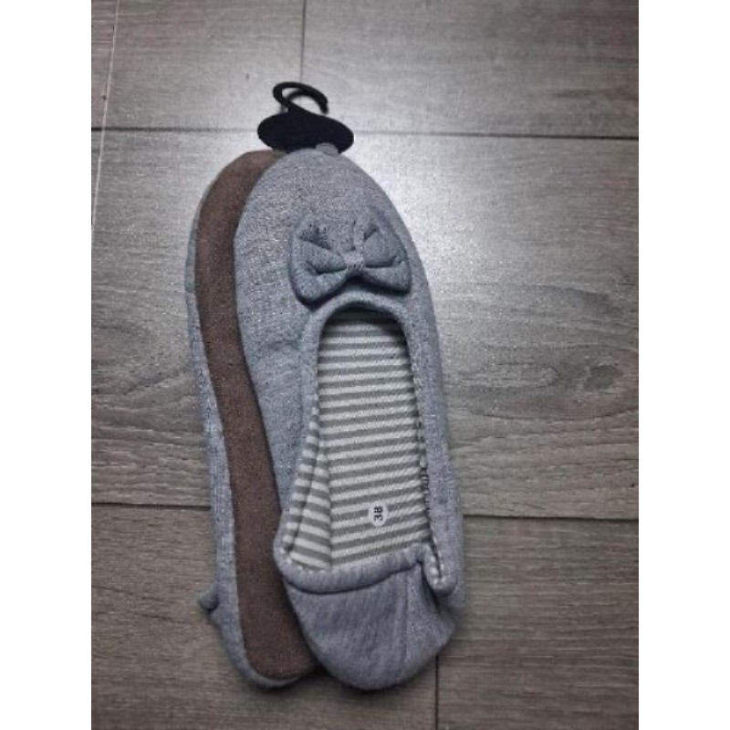 chaussons  gris 38