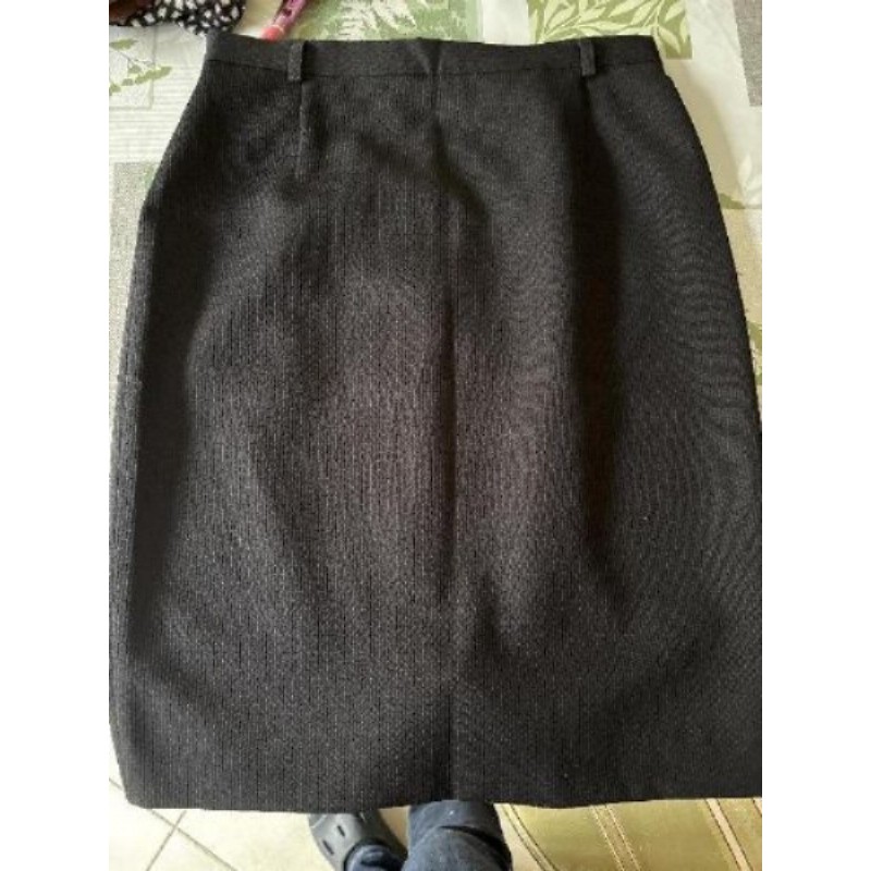 Jupe noire doublée  droite BS T42
