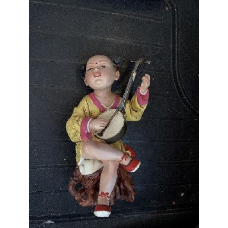 Figurine résine asiatique 