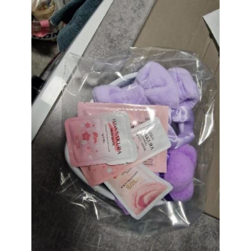 Coffret soirée pyjama masque bandeau etc neuf