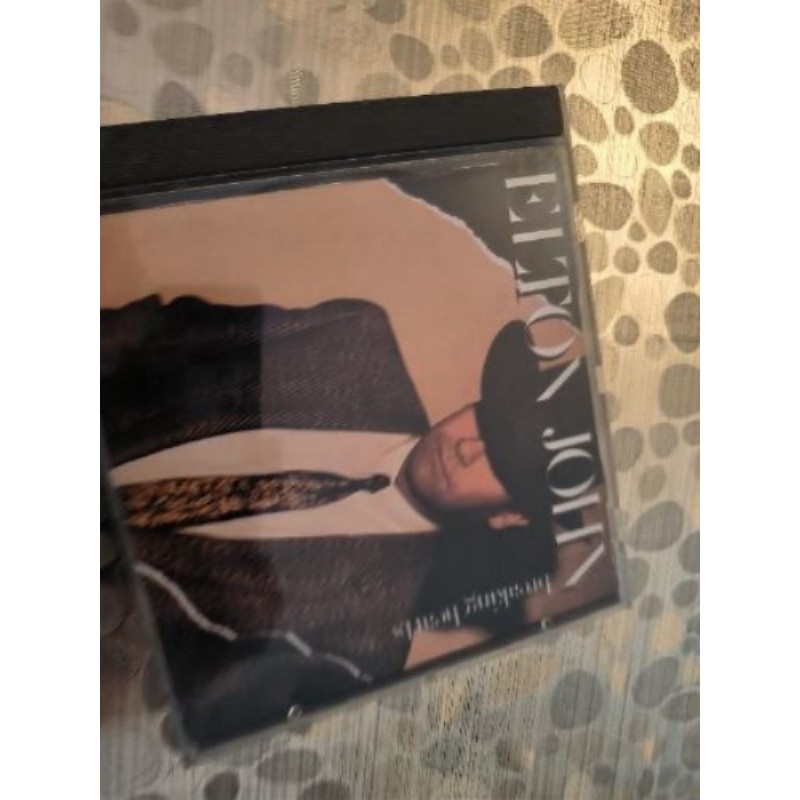 Album Elton john, Breaking hearts