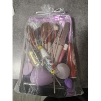 Kit de maquillage neuf