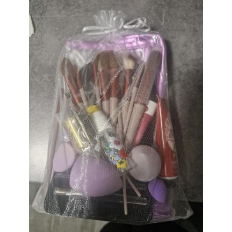 Kit de maquillage neuf