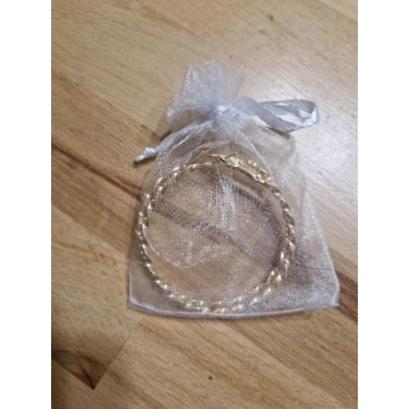 Boucle d'oreille neuves 