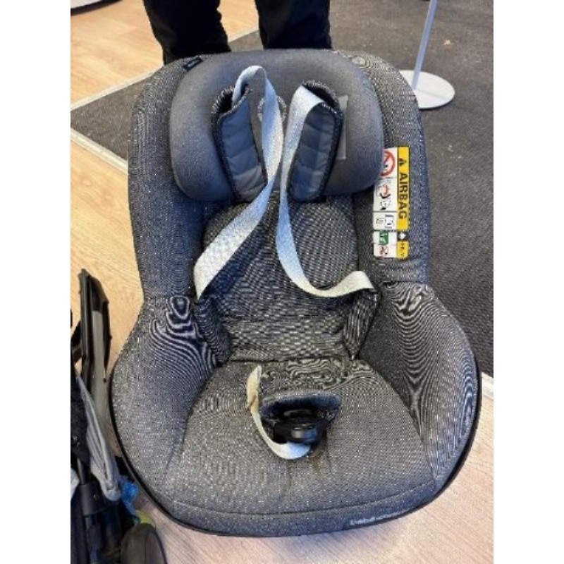 Siège auto bébé confort pearl pro gris