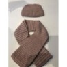 Bonnet et écharpe rose C.F.K 